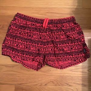 Patagonia women’s barely baggies red tribal print